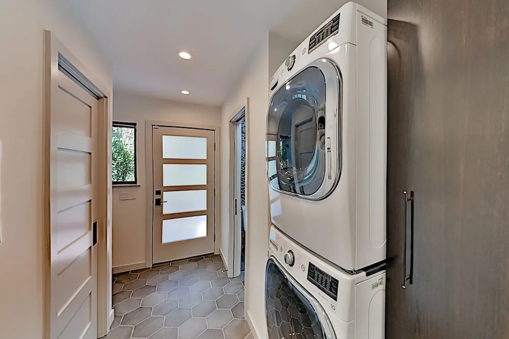 Private Sonoma House with Pool by RedAwning