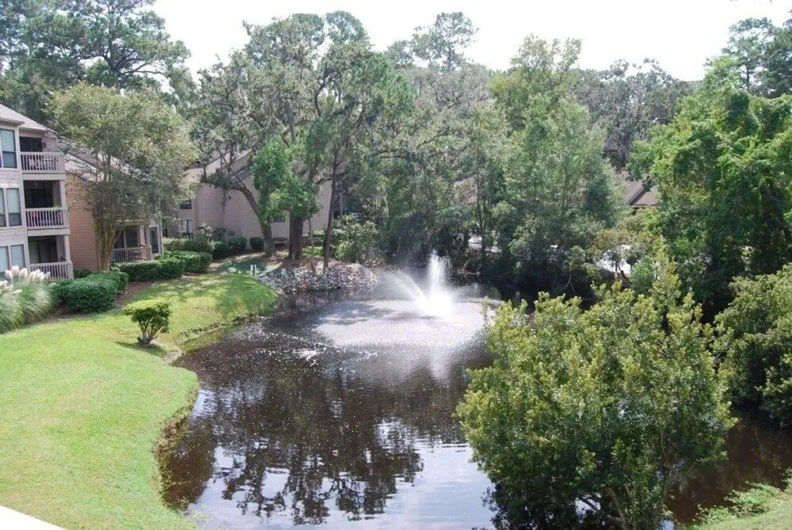 2386 Lighthouse Tennis by RedAwning