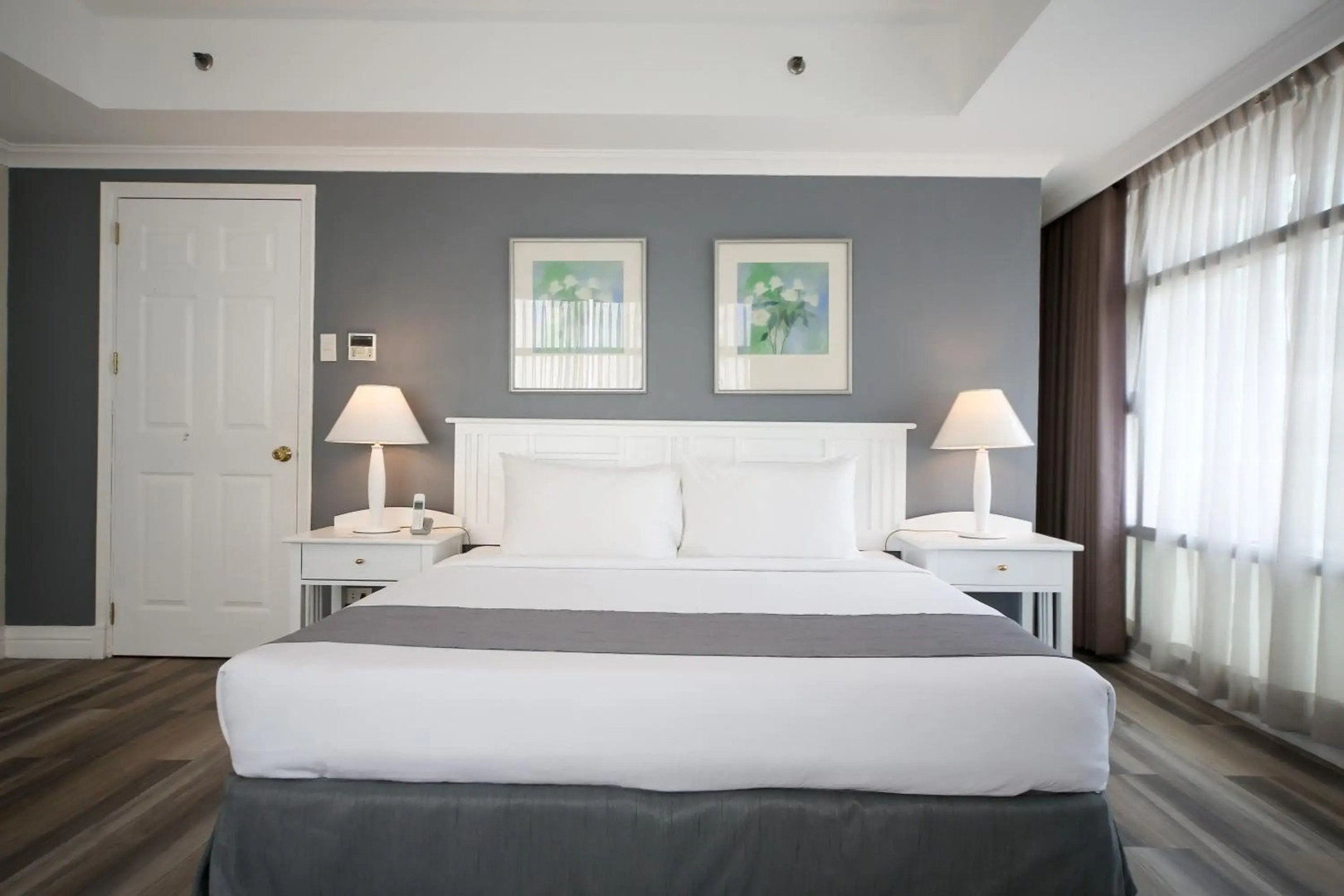 Infinity Tower Suites