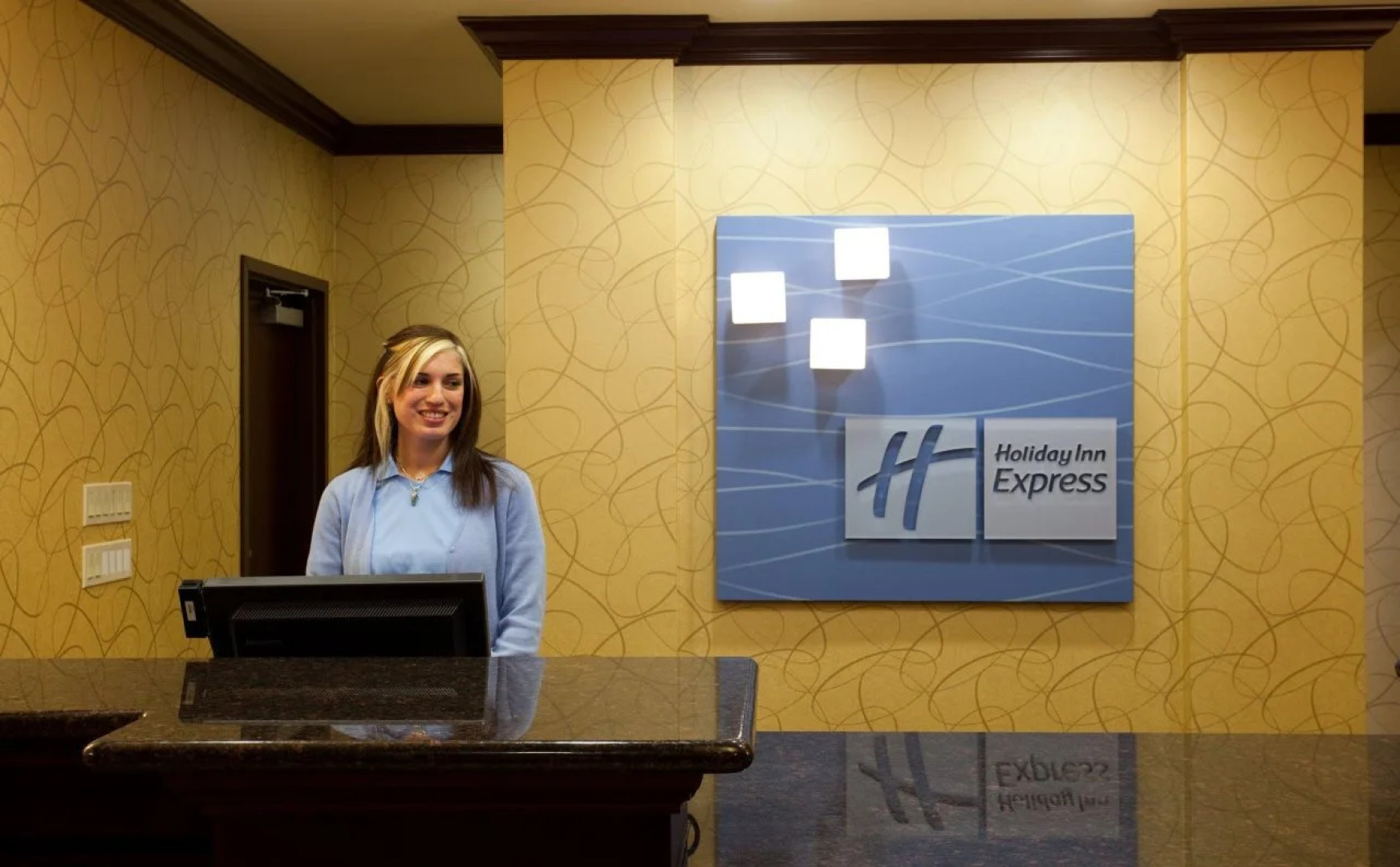 Holiday Inn Express & Suites Frazier Park by IHG