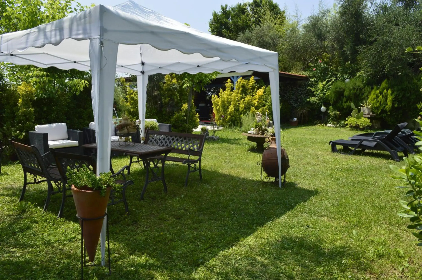 Villaggio Naif Mimosa