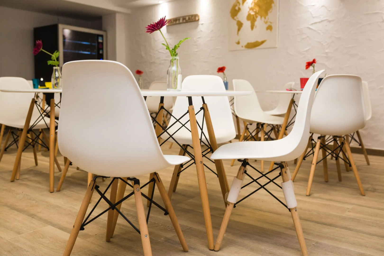 Y Hostel - Albergue Juvenil