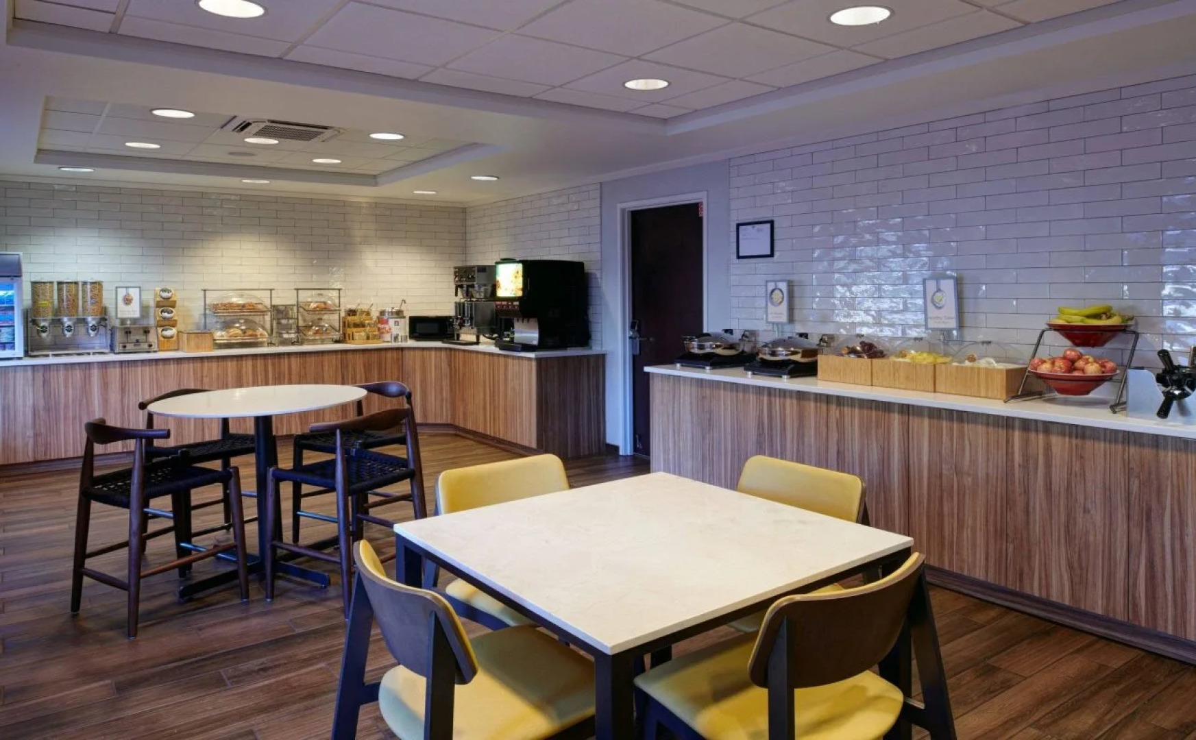 Fairfield Inn & Suites by Marriott Detroit Livonia