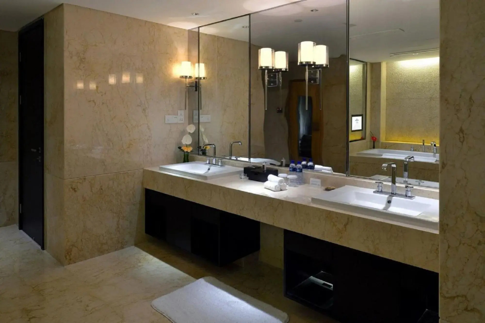 Howard Johnson IFC Plaza Ningbo