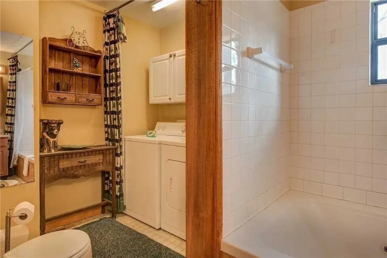 Bearway to Heaven 1 Bedroom Home with Hot Tub