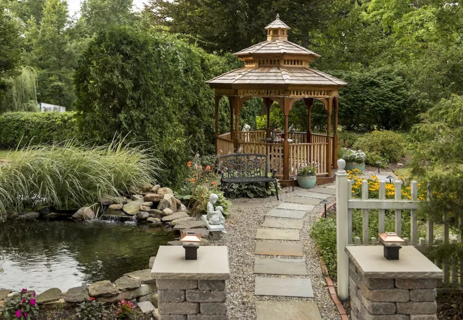 Whistling Swan Inn