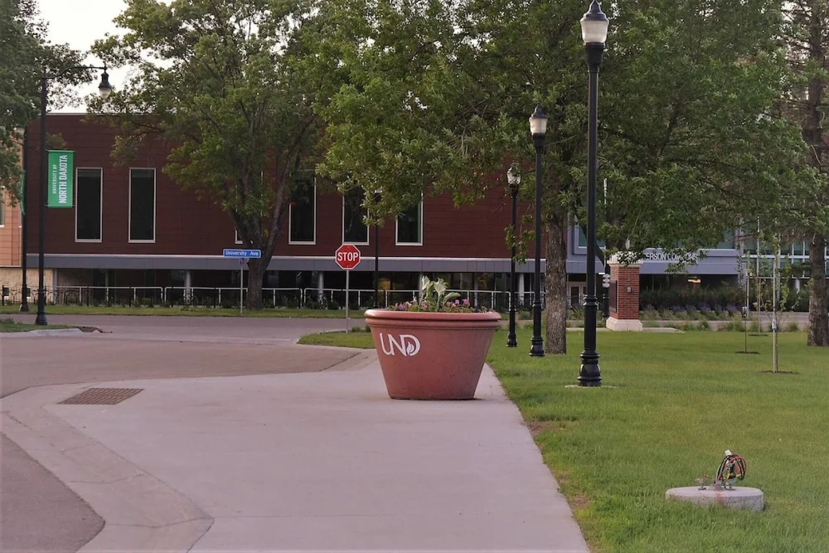 The Gateway - a Beautiful Relaxing Three Bedrooms Apartment