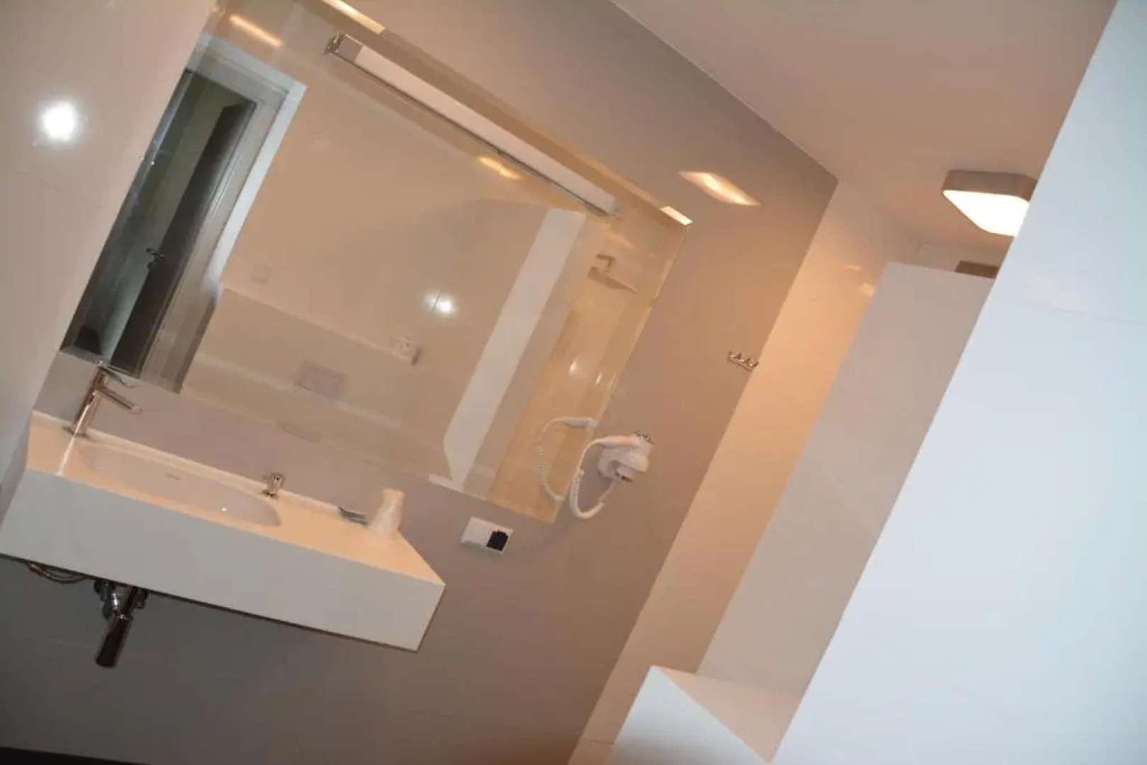 Emef Centrum Szkoleniowo-Serwisowe