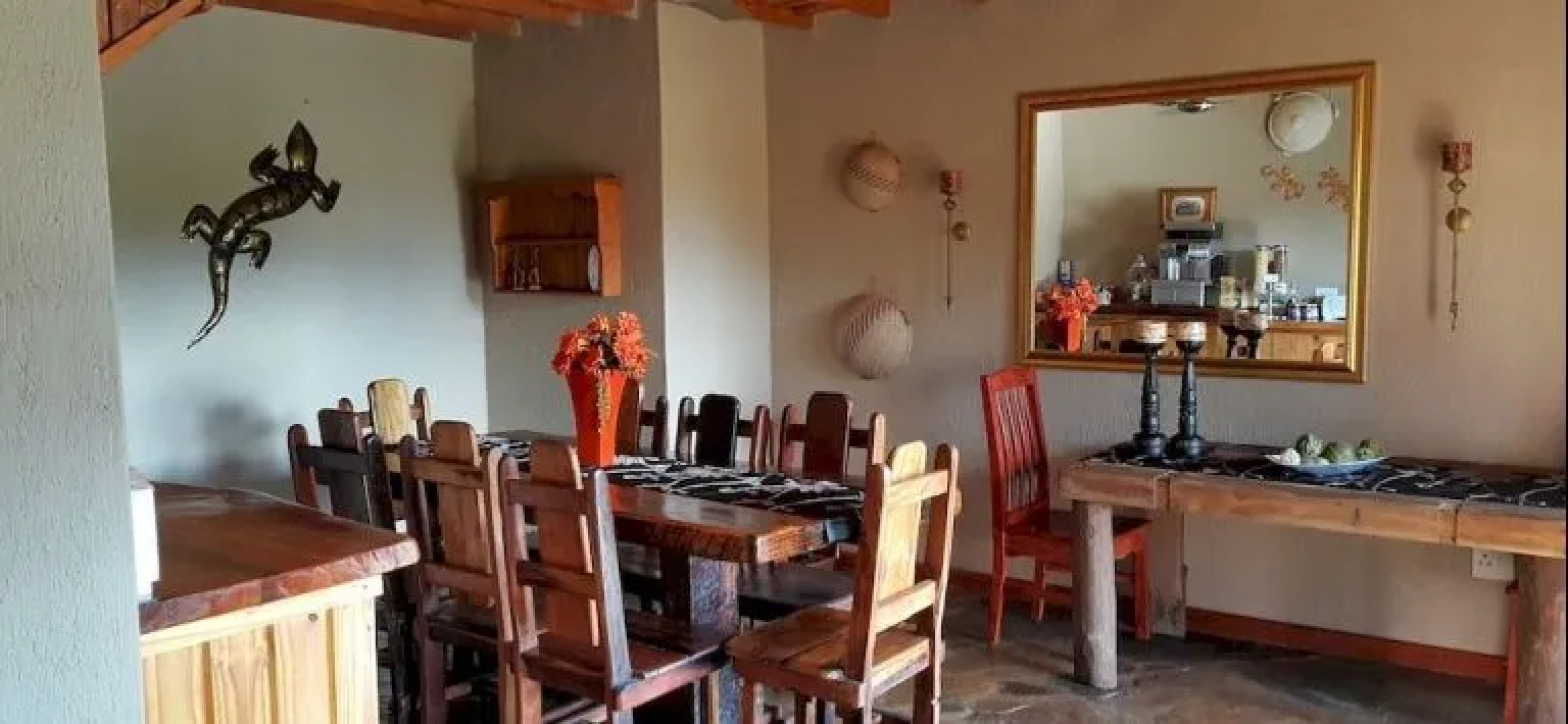 Insimbi Bed  Breakfast