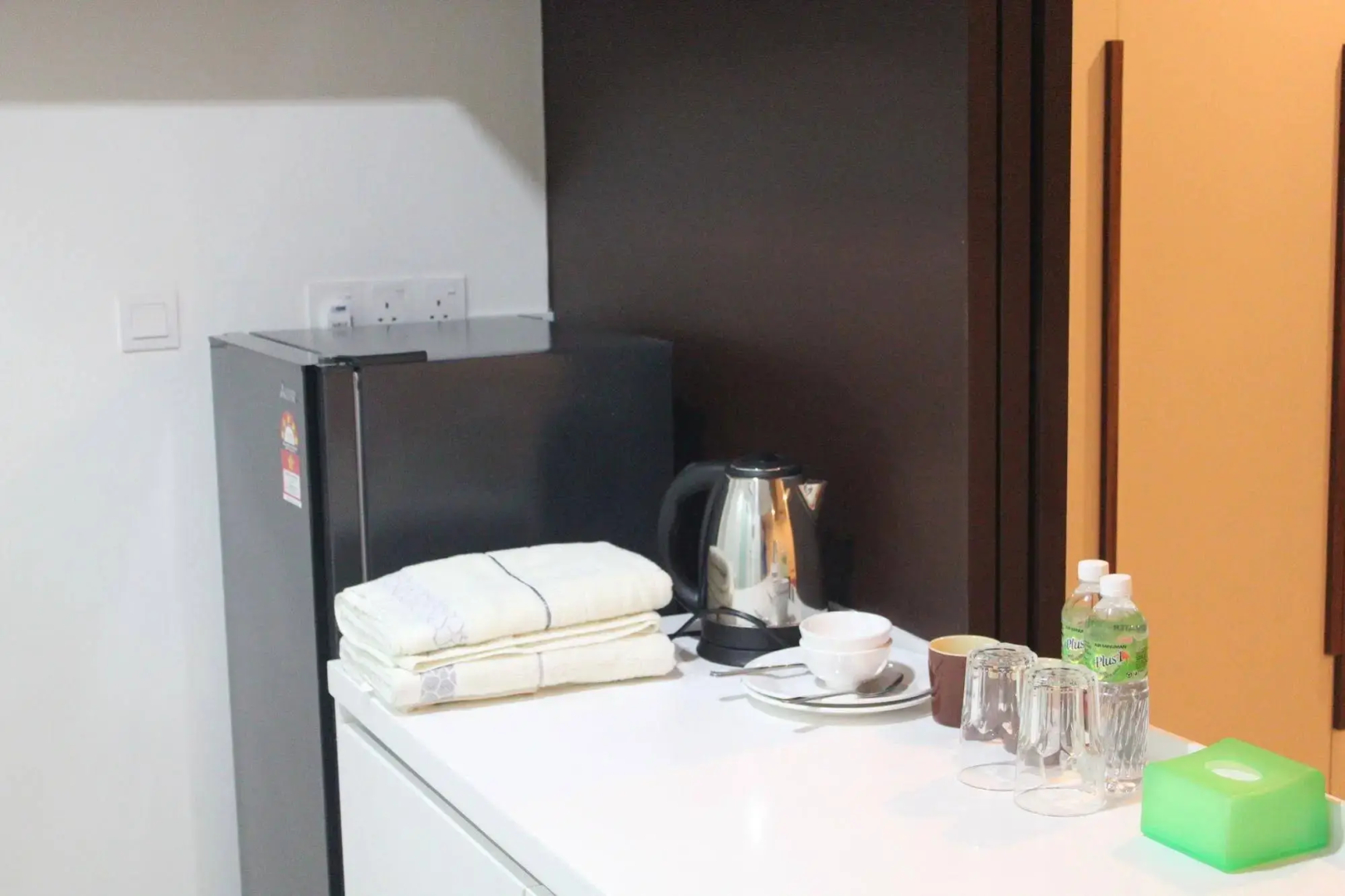 De Houz - Trefoil Setia Alam Home Stay