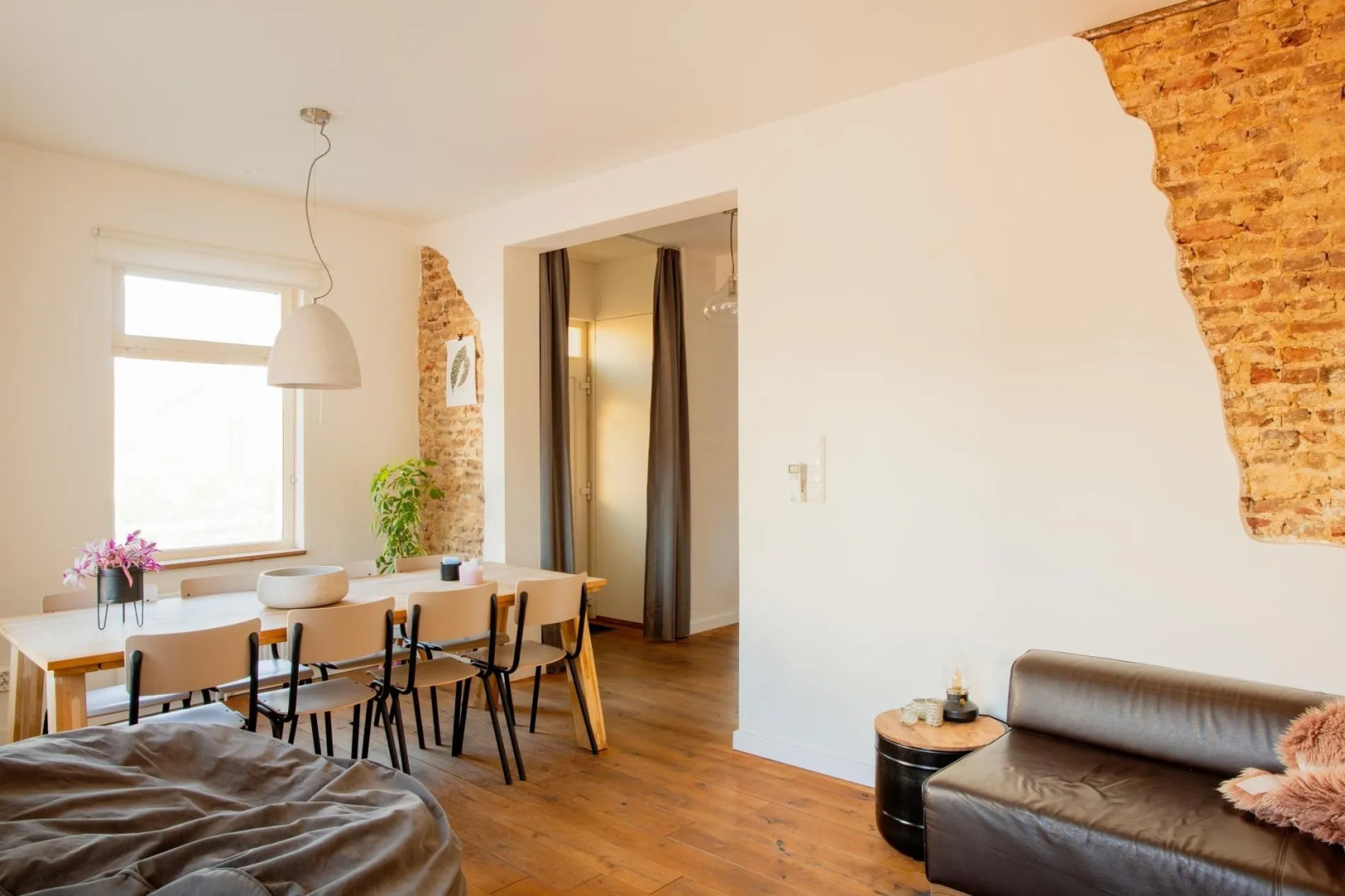 Charming Villa Near Maastricht and Hillside