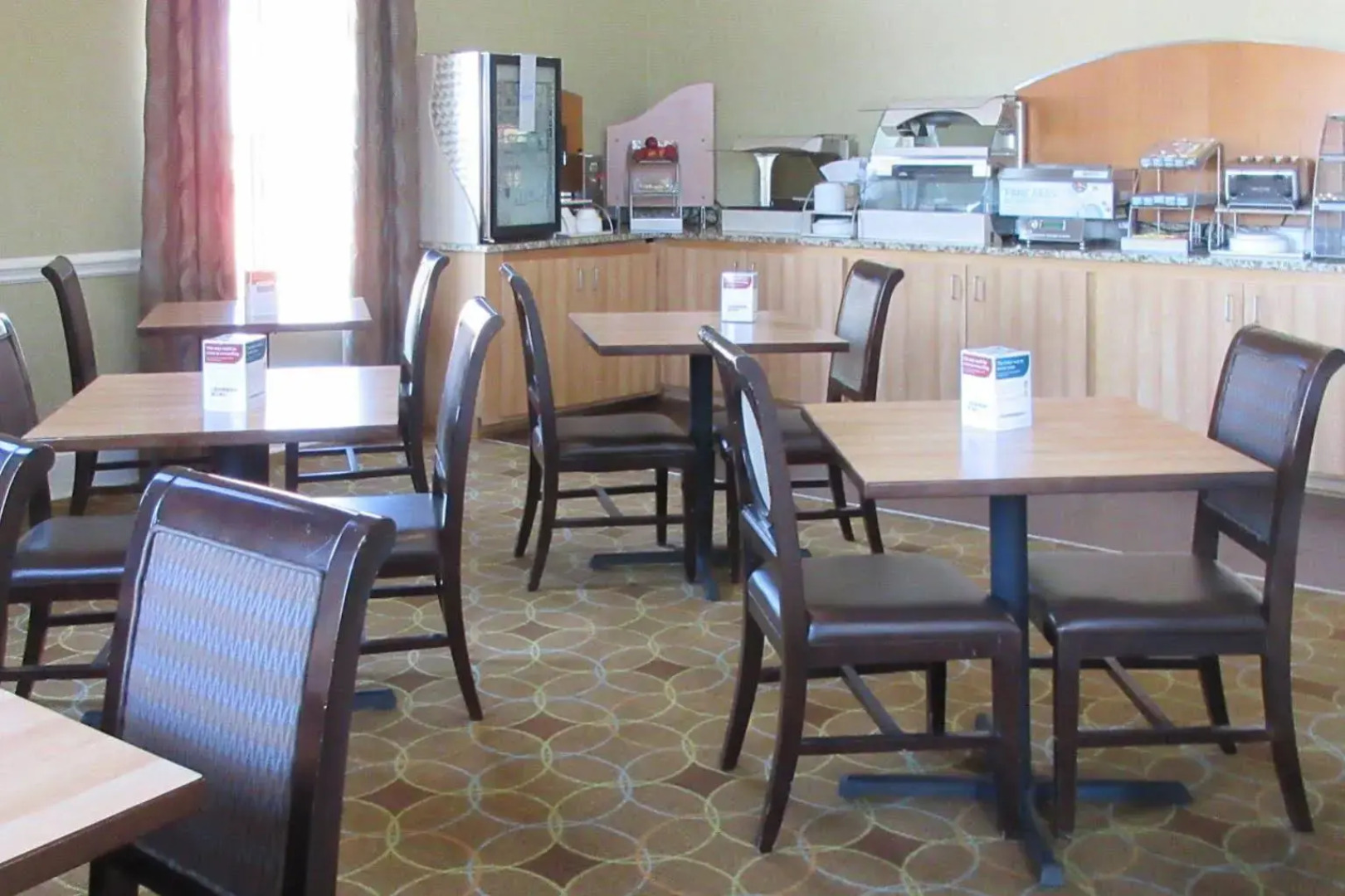 Comfort Inn & Suites Greenwood near University