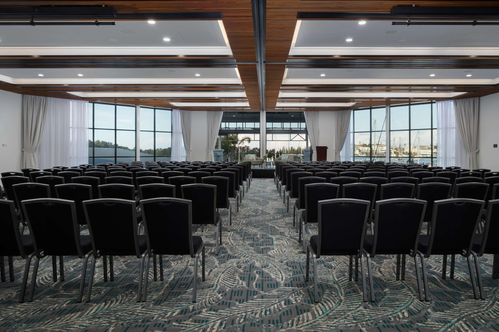 Sails Port Macquarie - By Rydges