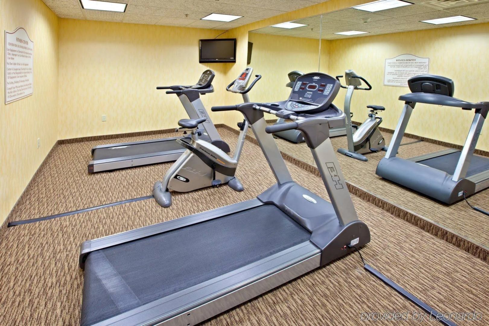 Holiday Inn Express & Suites Lexington Dtwn Area-Keenland by IHG