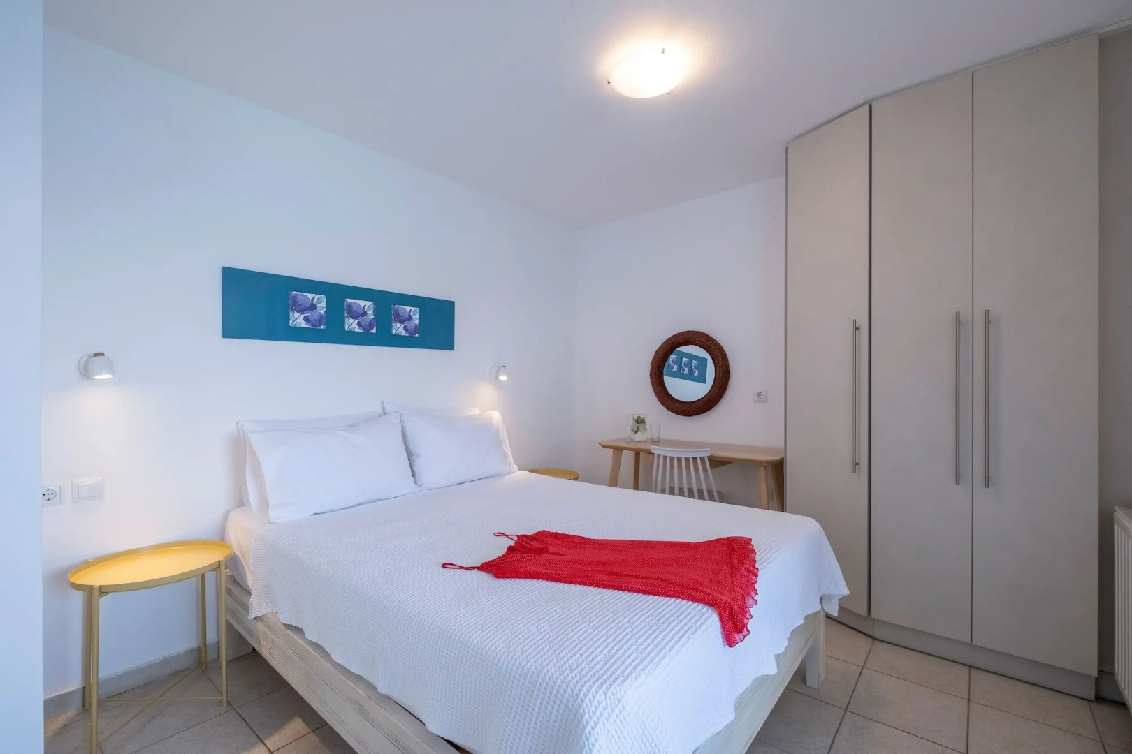 Meli Apartments & Villas