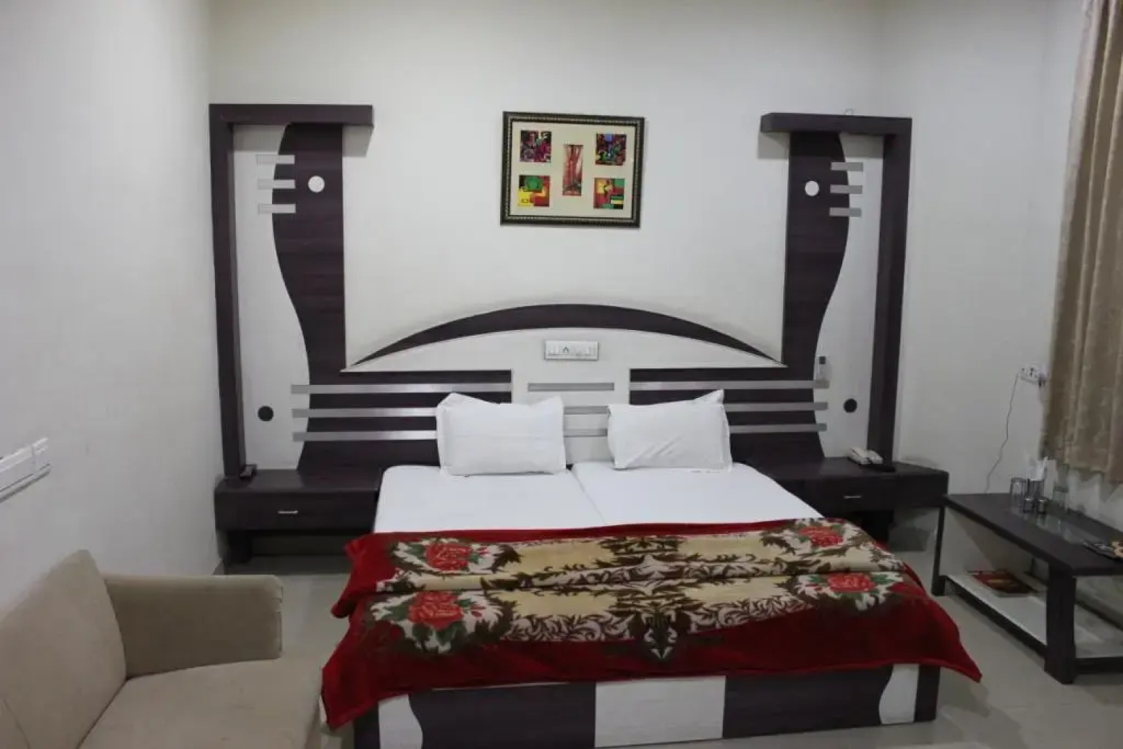 Hotel Shankar Palace by OYO Rooms