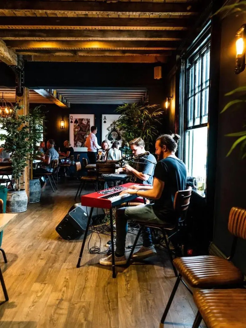 The Vicarage Freehouse & Rooms