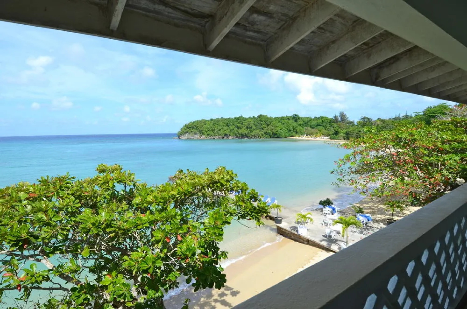 Kaz Kreol Beach Lodge