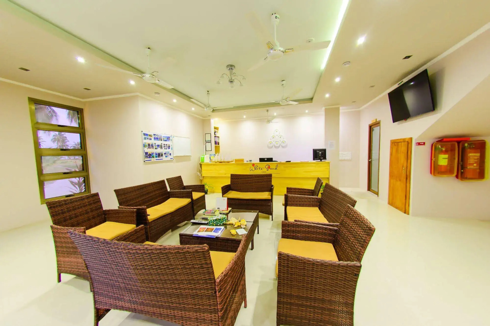 White Sand Lodge at Maafushi