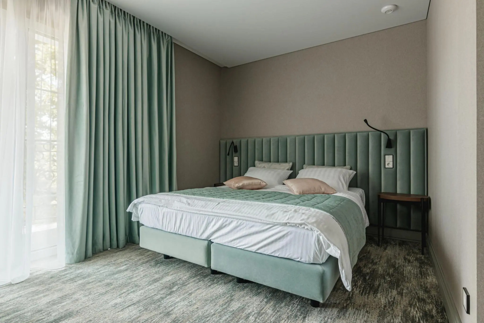 Маяковский