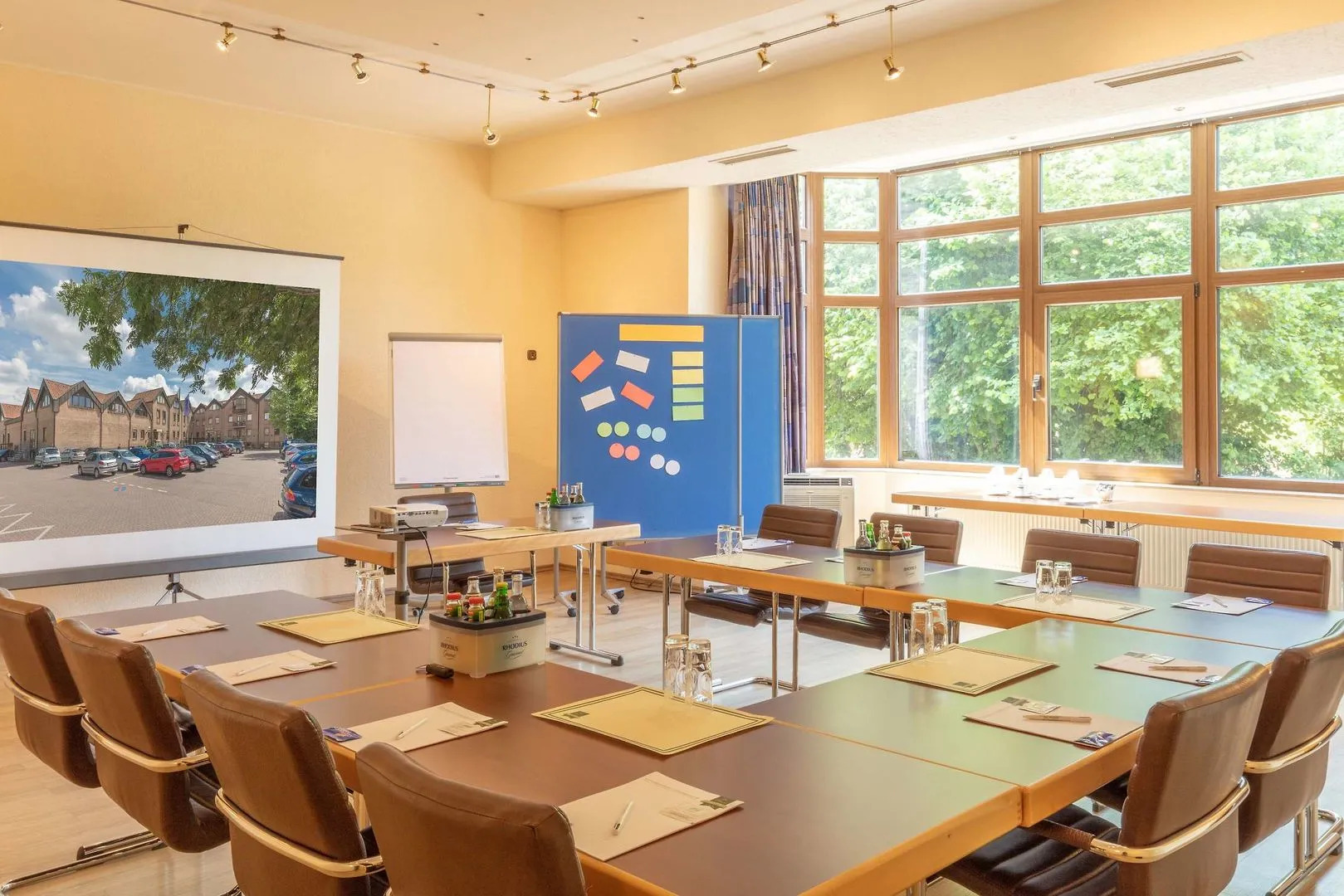 Sport - und Tagungshotel De Poort