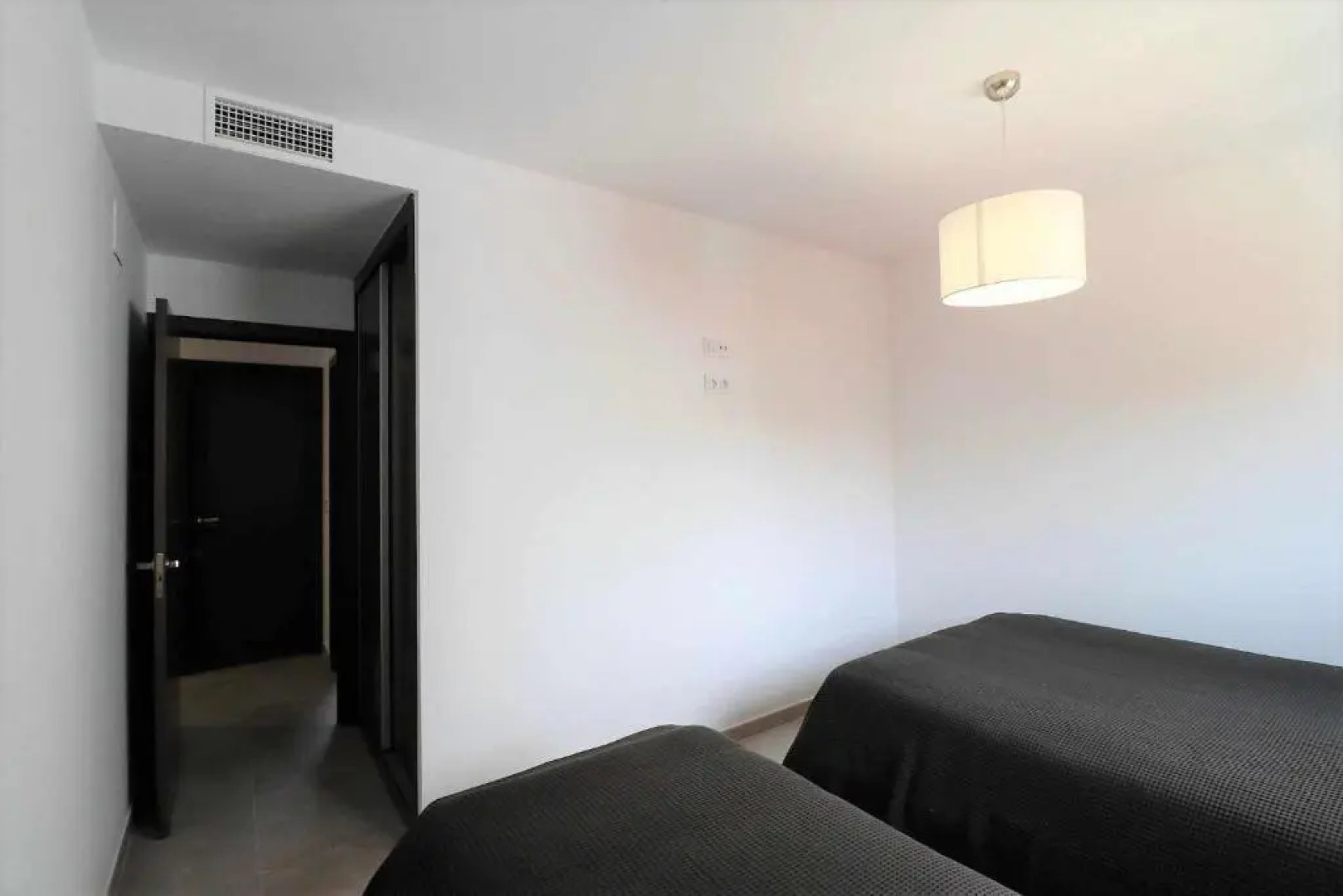 Marysol apartamento de lujo balcón azotea piscina comun a la playa