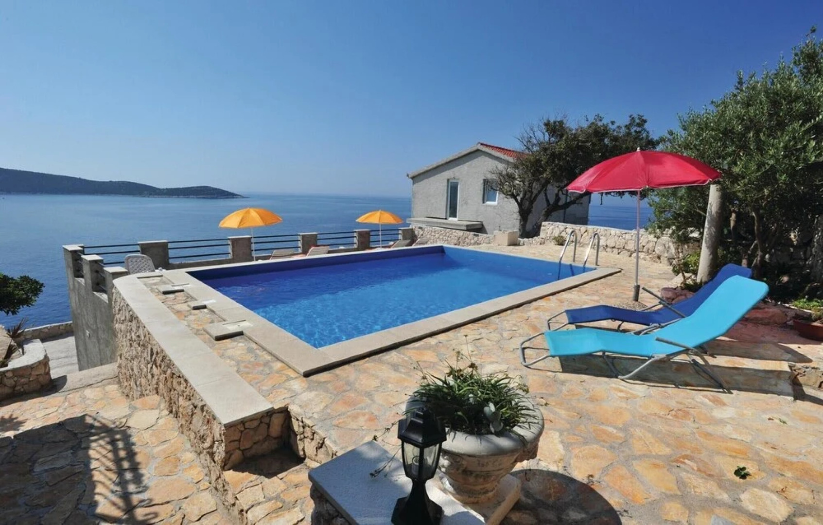 Amazing Home in Sevid With Wifi and 9 Bedrooms