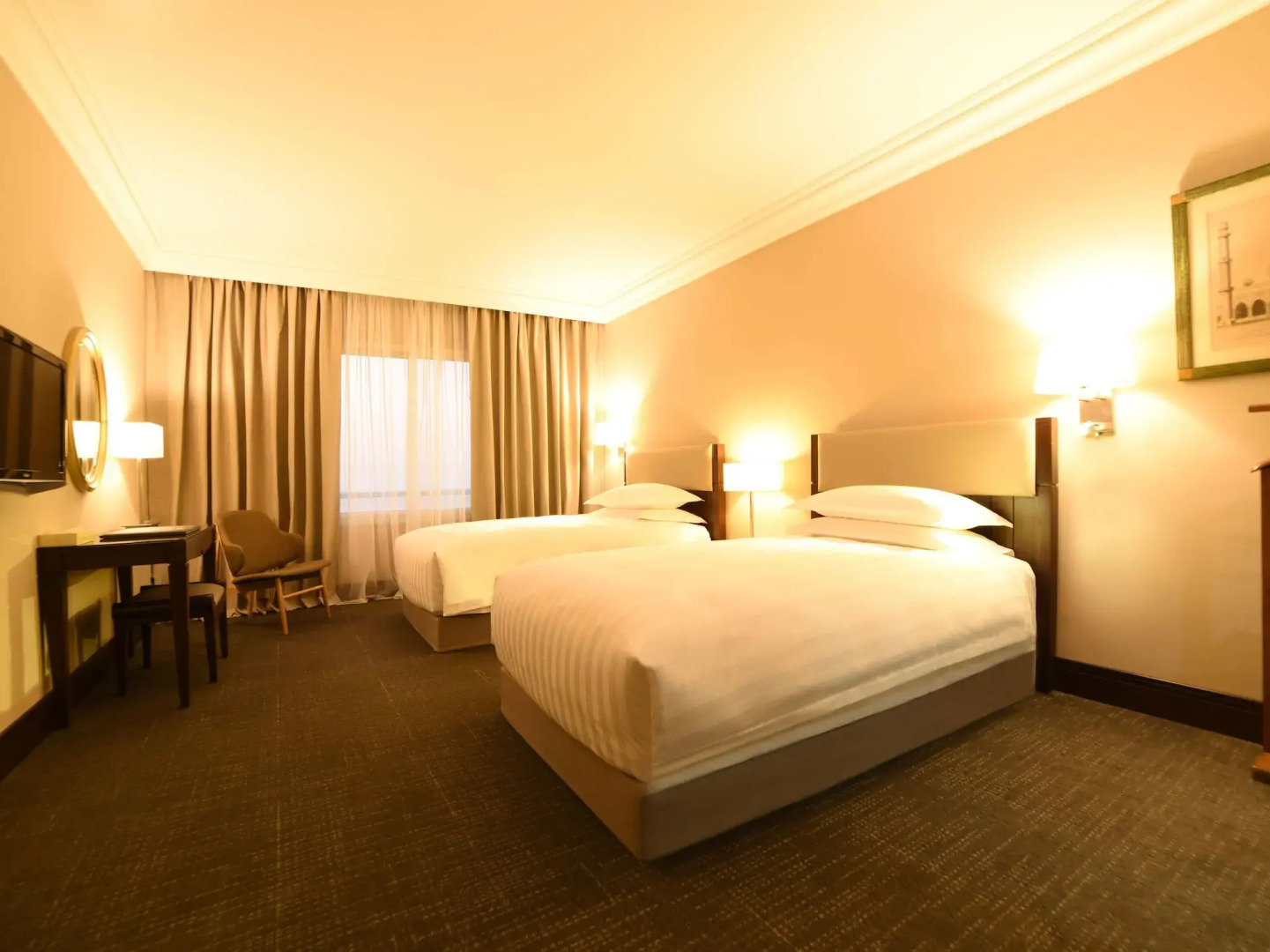 Portemilio Hotel And Resort