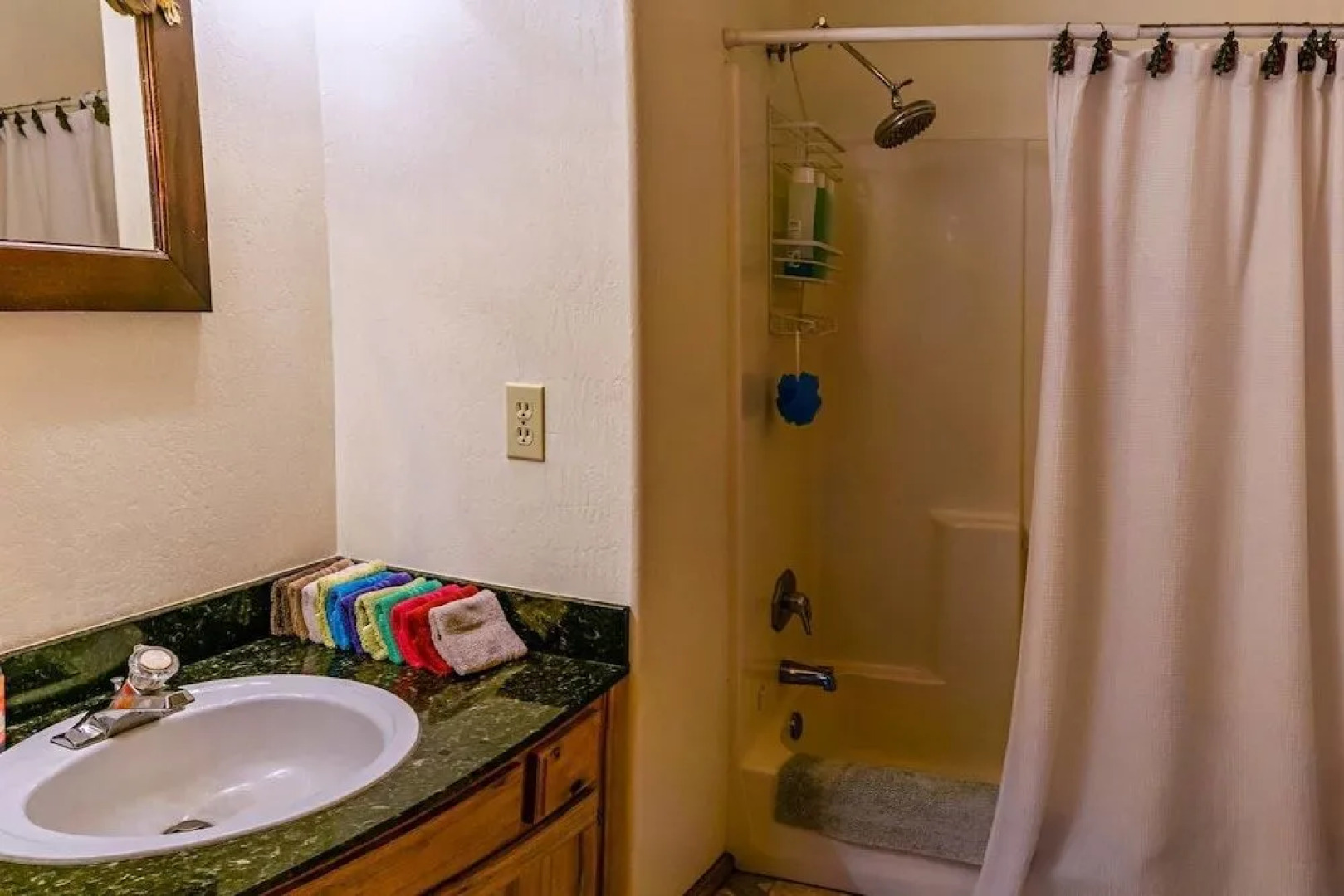 Sun Mountain Ranch Bunkhouse - Near Crater Lake