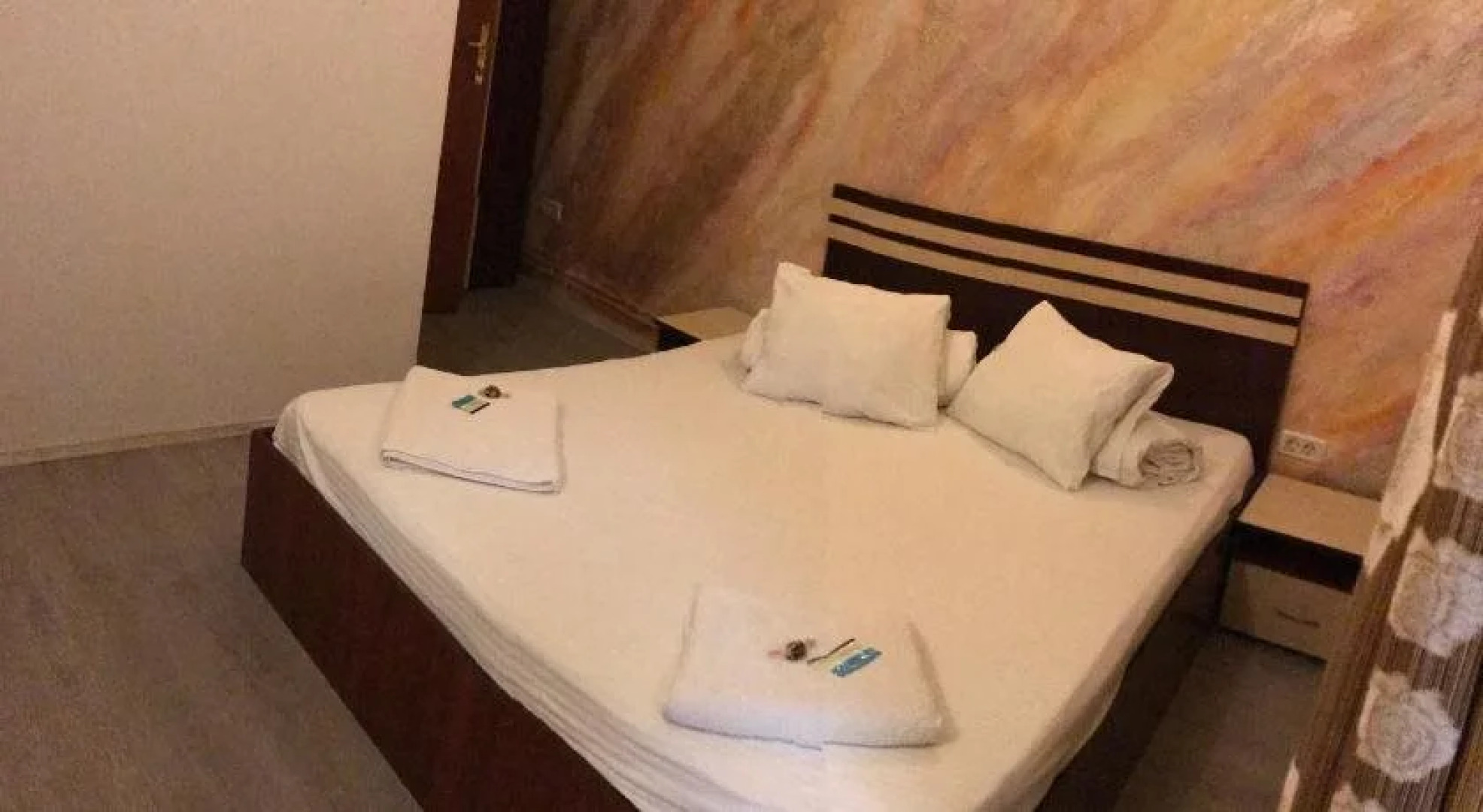 Hotel Lexus - Fost Cosmin