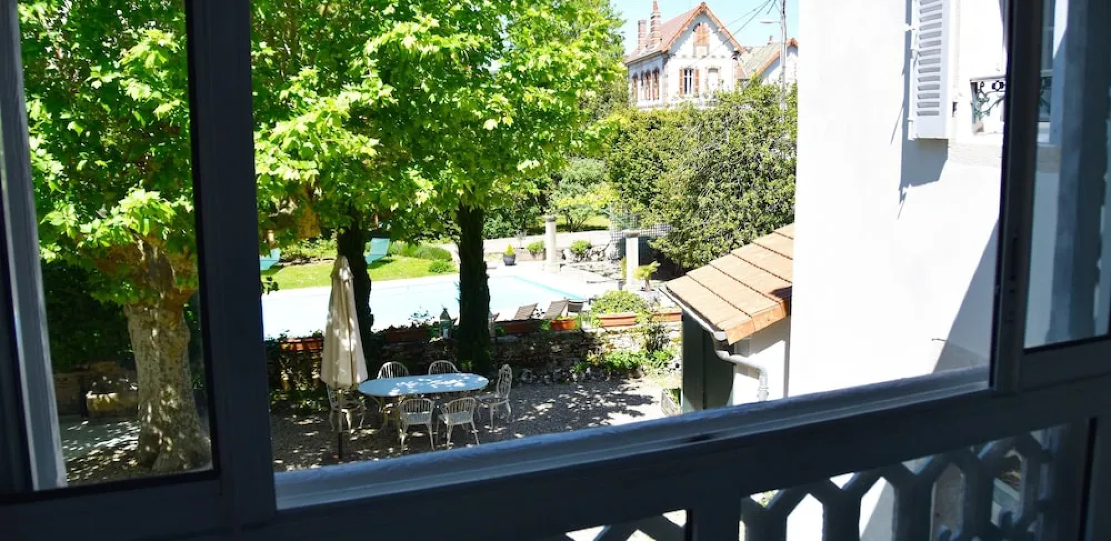 Le Jardin Secret De Beaune