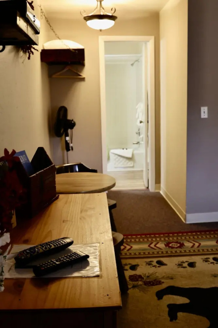 Rocky Mountain Lodge