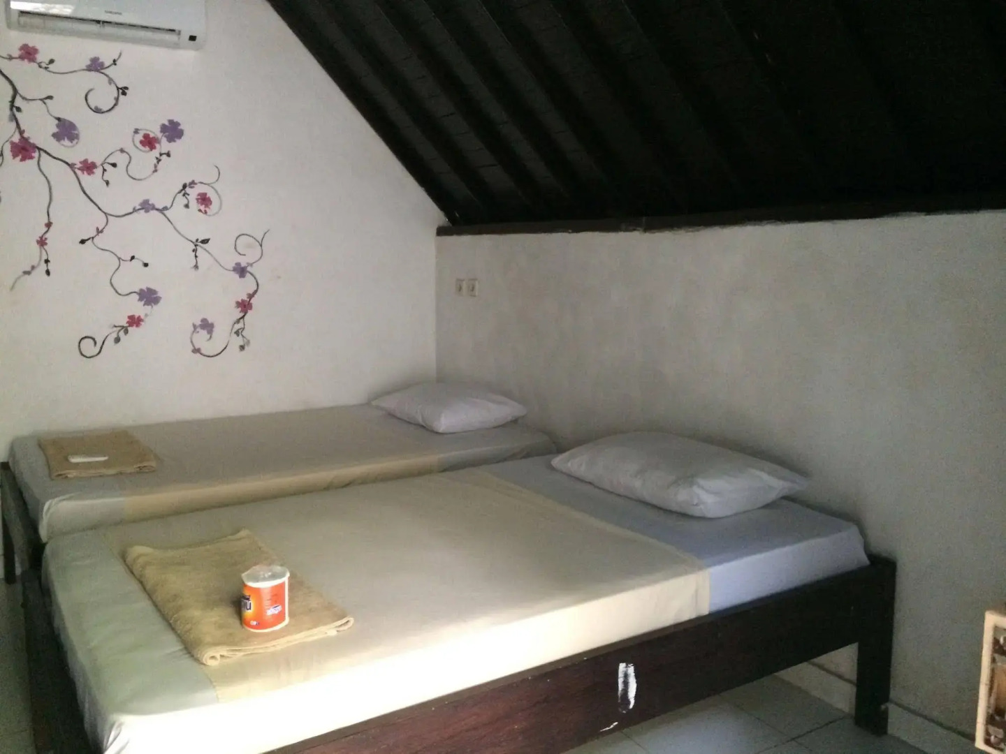 Gili Turtle Beach Resort