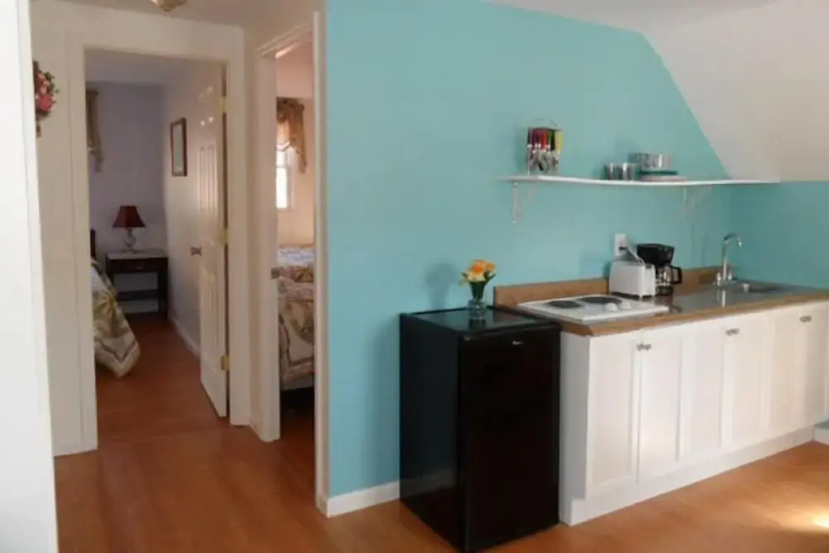 Seven Dwarfs Motel and Cabins