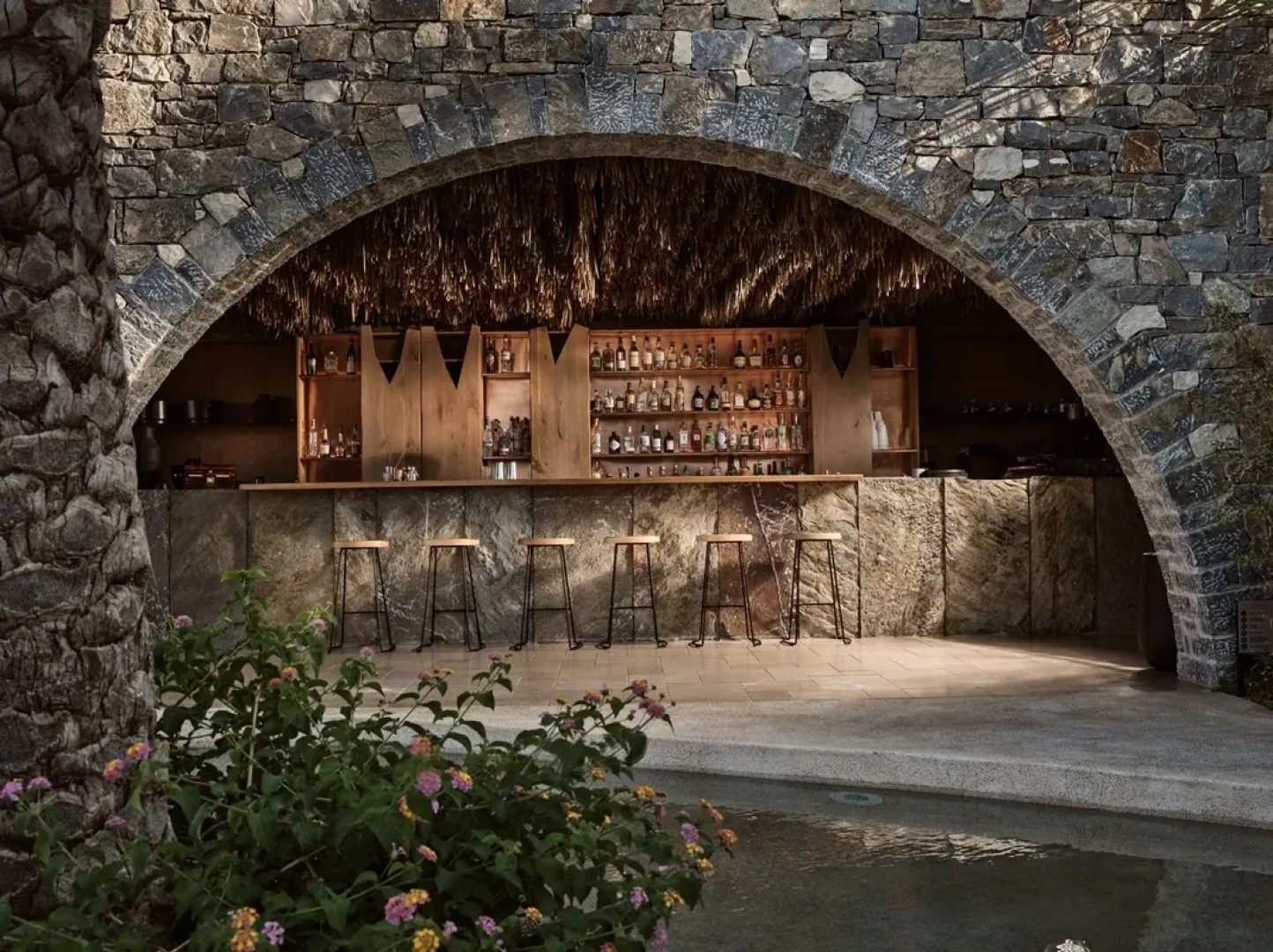 Acro Wellness Suites - Adults Only