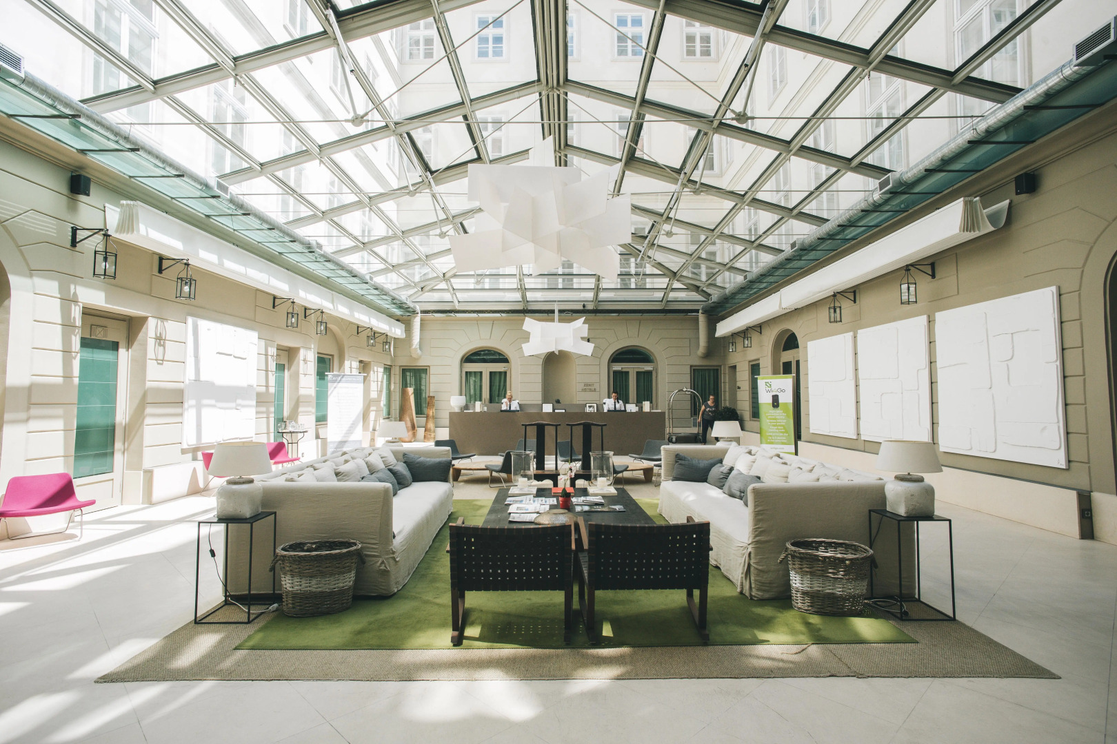 Отель Zenit Budapest Palace