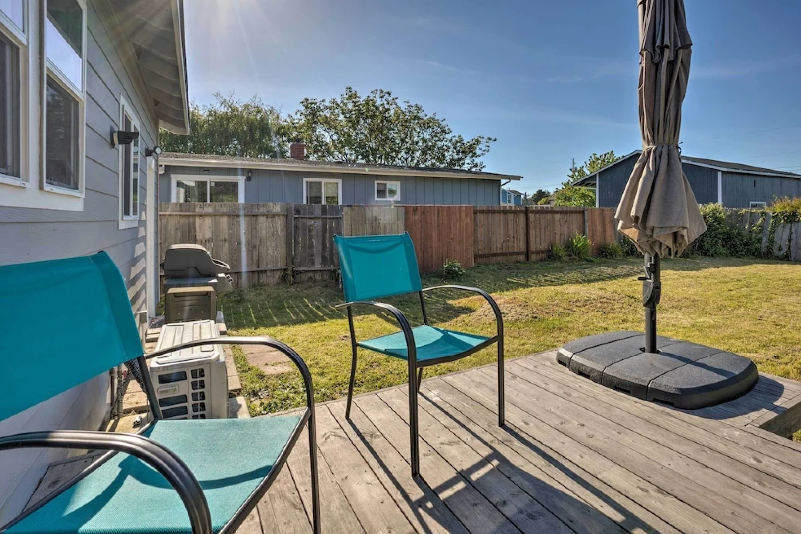 Coastal Getaway by Pebble Beach & Redwoods!