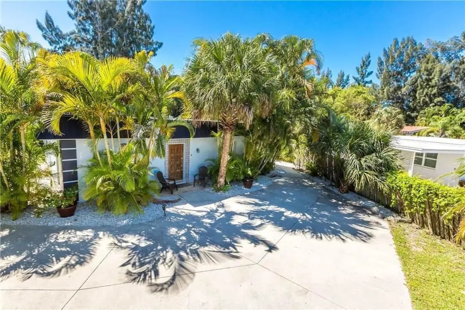 Crescent Street 1138 A - Two Bedroom Condo