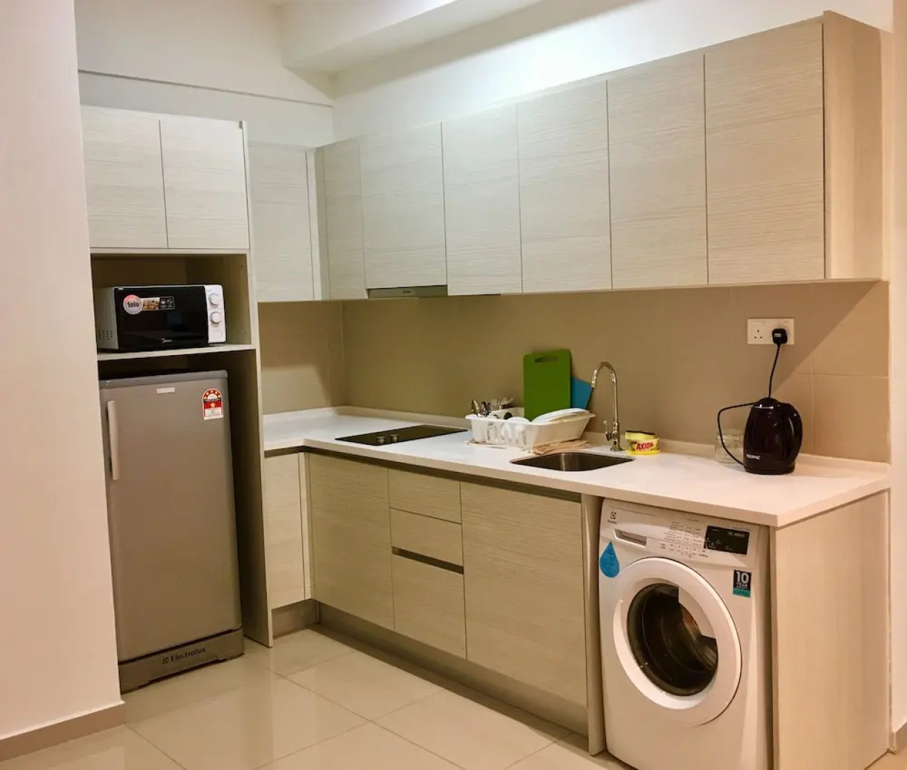 Eminent Suite @ i-Soho, i-City