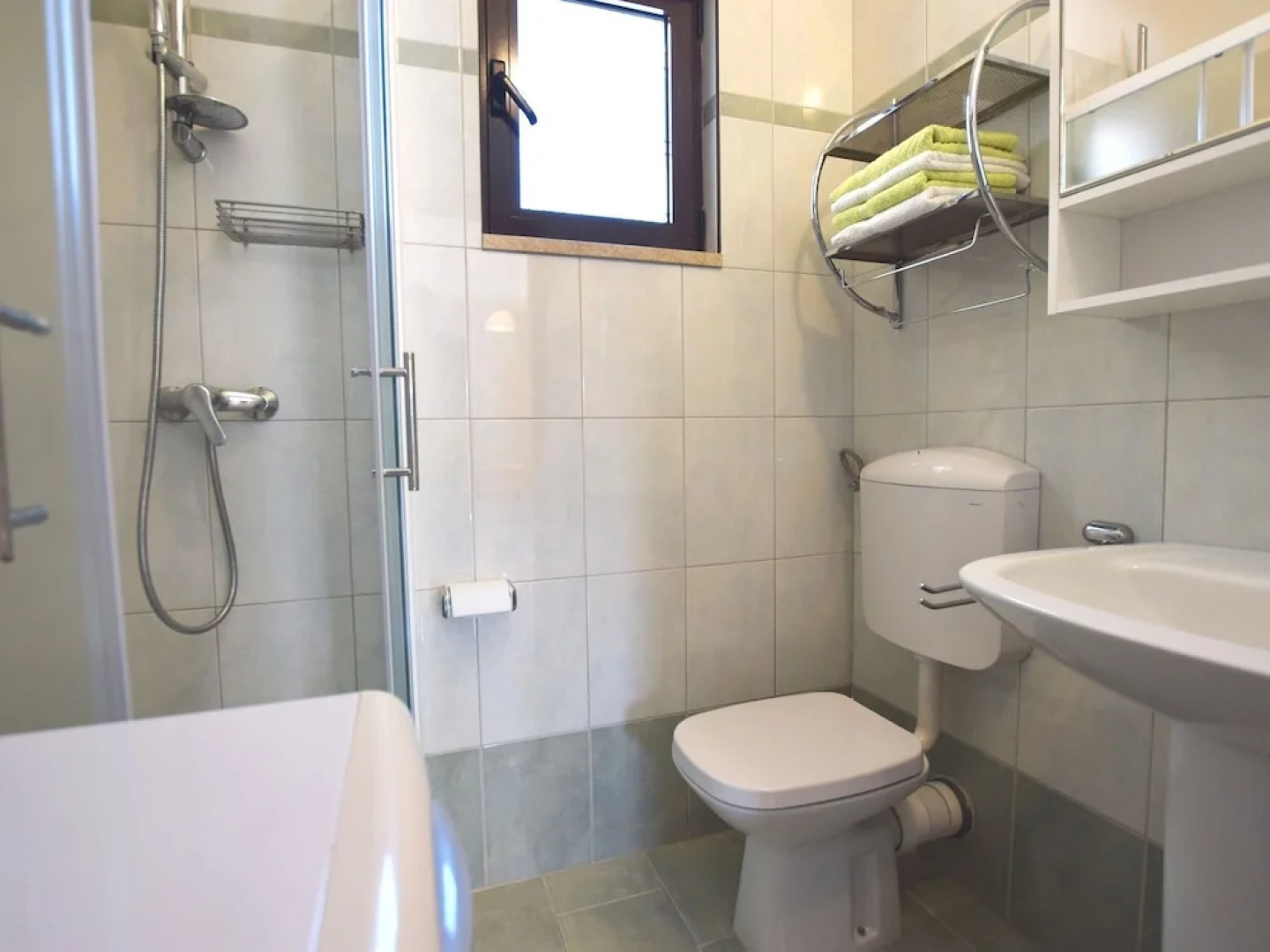 Comfortable Apartment ina Quiet Location, With a Shared Swimming Pool, Near Pula