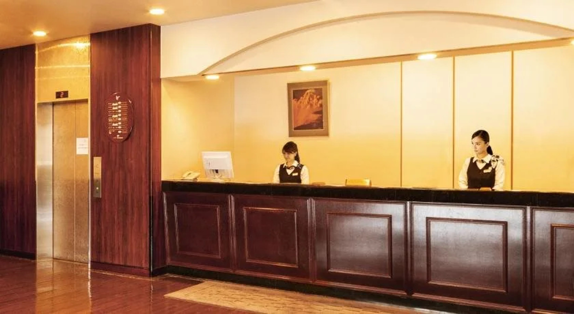 Komagane Premont Hotel