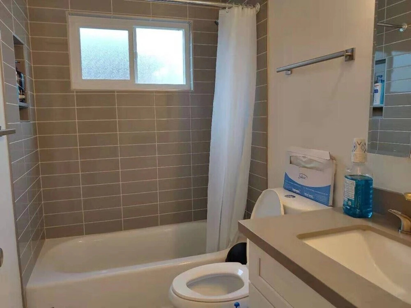 3420 El Cerrito Plaza 1BR apt / Walk to