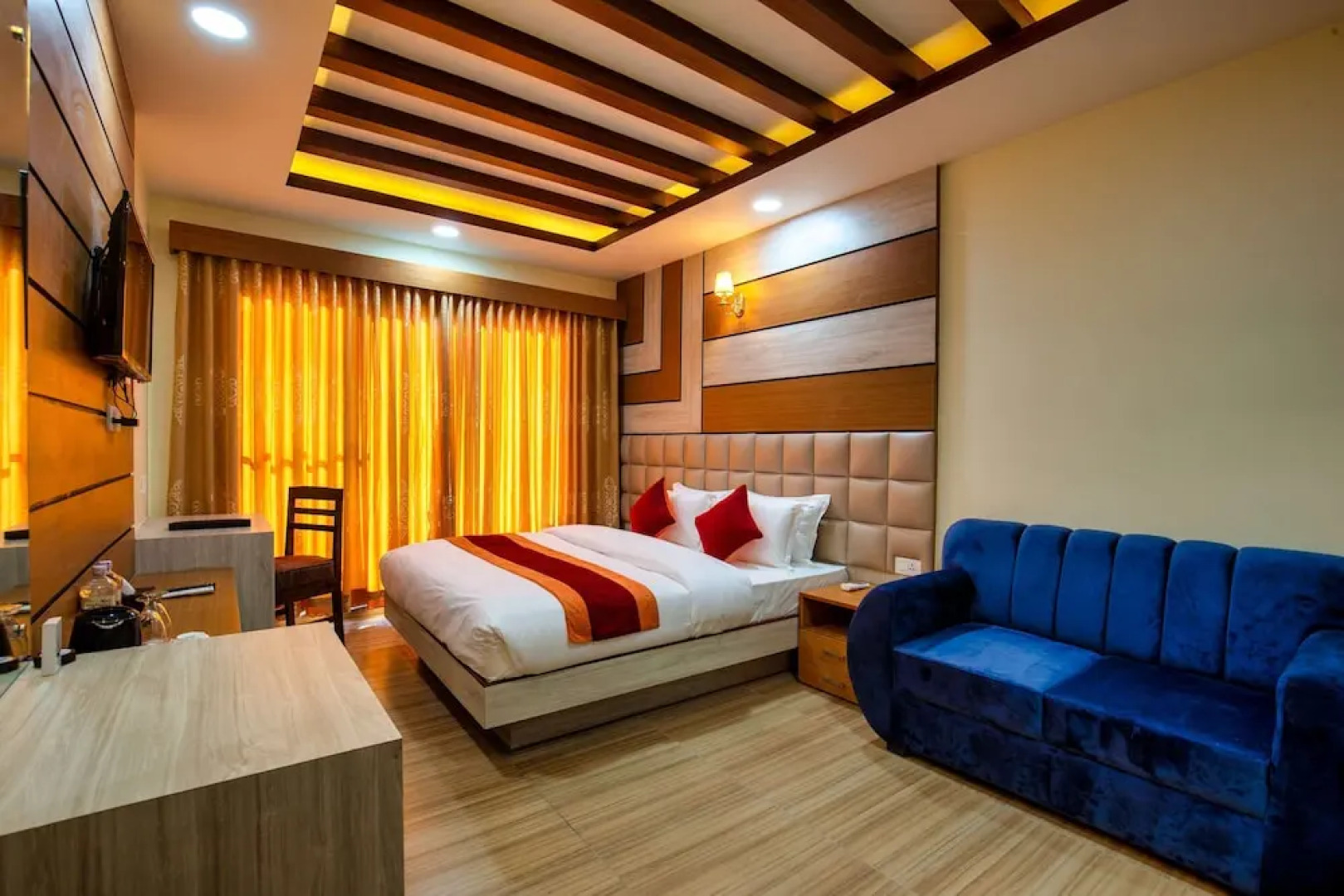 Chitwan Midtown Hotel
