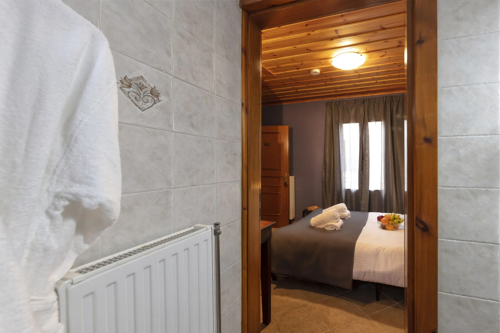 Stone Suites by White Hills