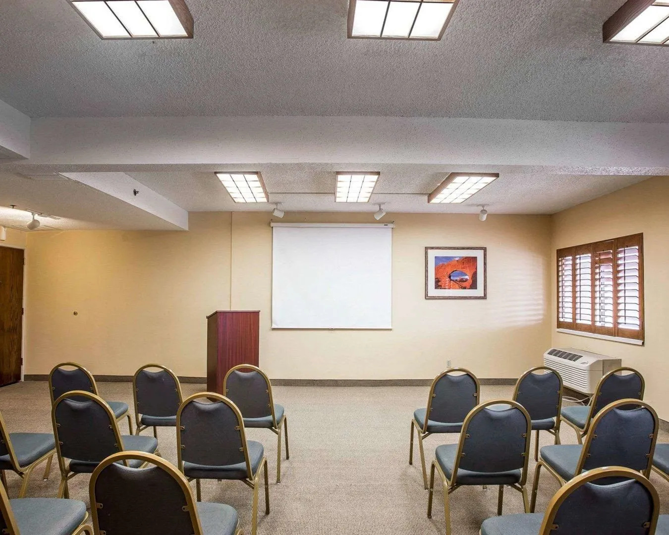 Four Points by Sheraton Salt Lake City Airport