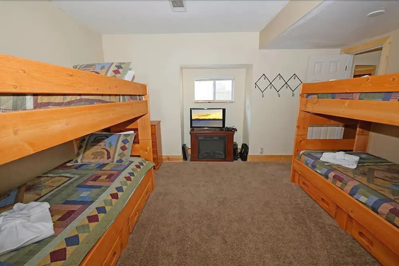 3857 Figueroa Lane 3 Bedrooms 3 Bathrooms Home by Redawning