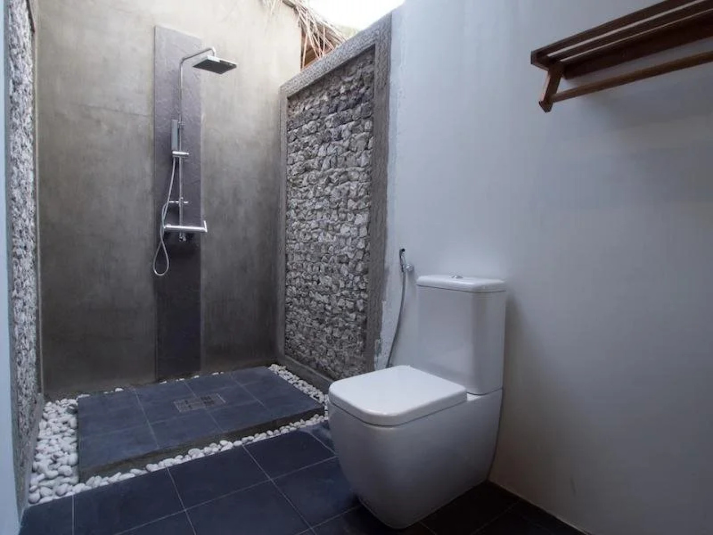 Maldives Oceanic Village