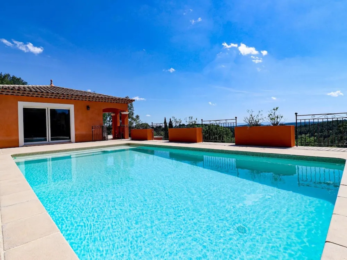 Luxury Property With Private Pool