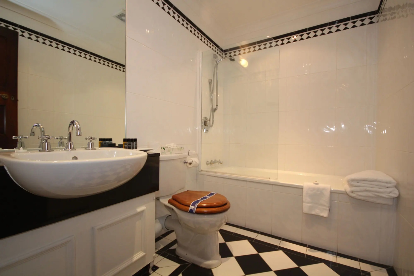 The Wellesley Boutique Hotel