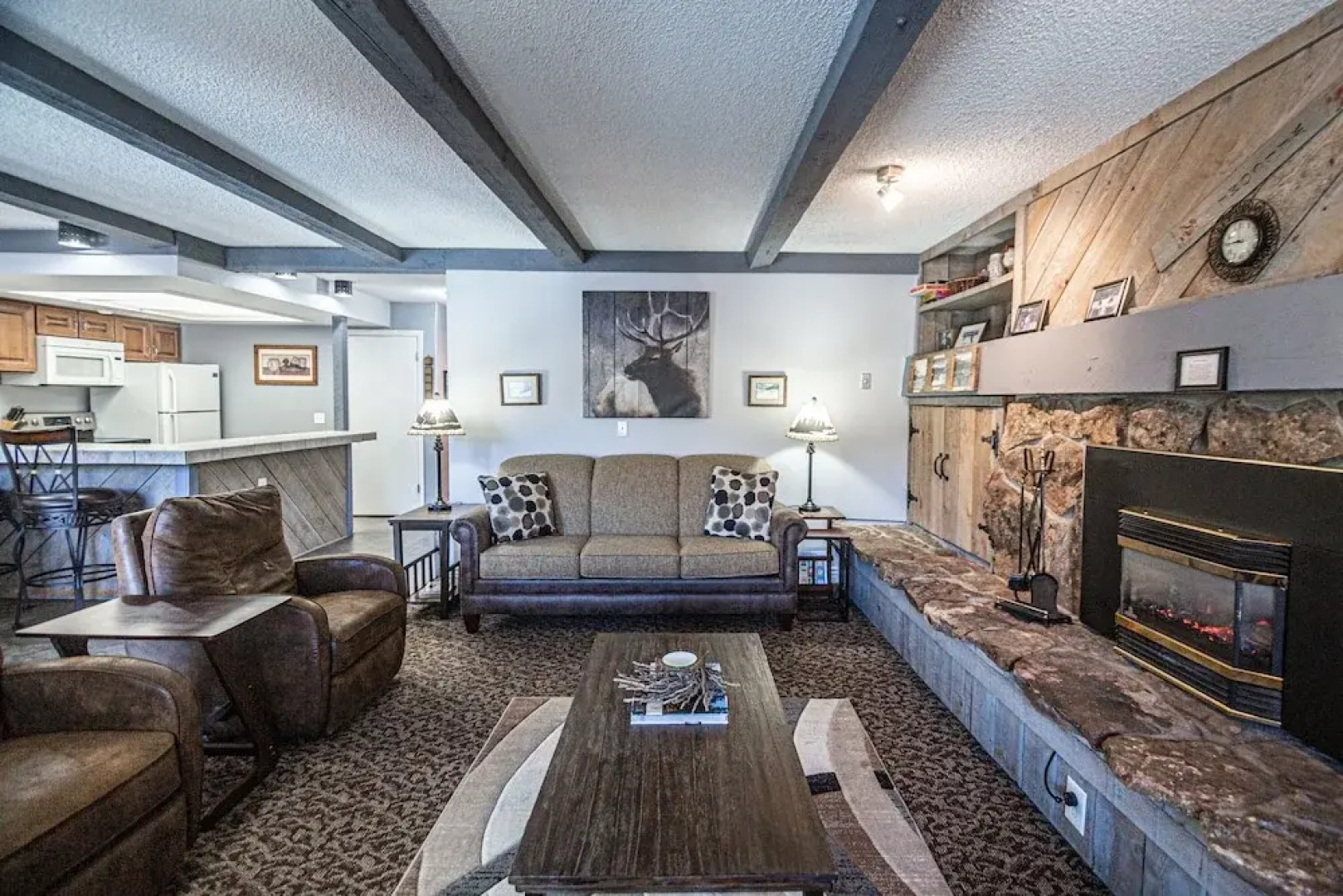 Longbranch 216 2 Bedroom Condo by RedAwning